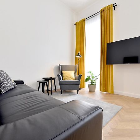 Apartman S Balkonom Trencin Luaran gambar