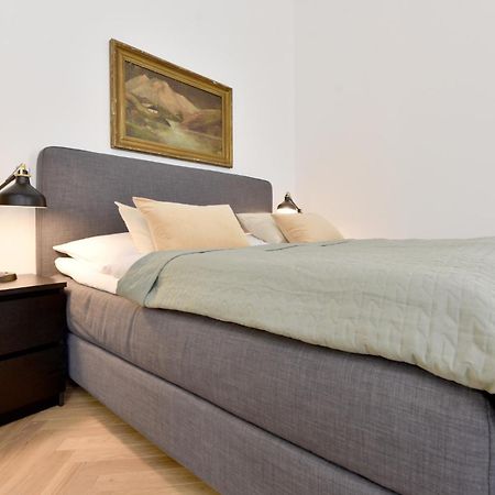Apartman S Balkonom Trencin Luaran gambar