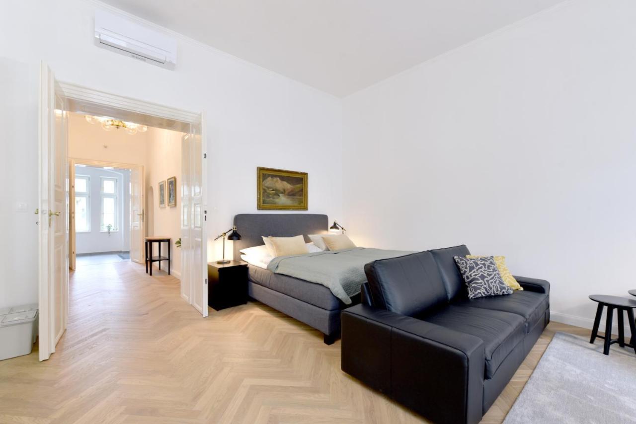 Apartman S Balkonom Trencin Luaran gambar