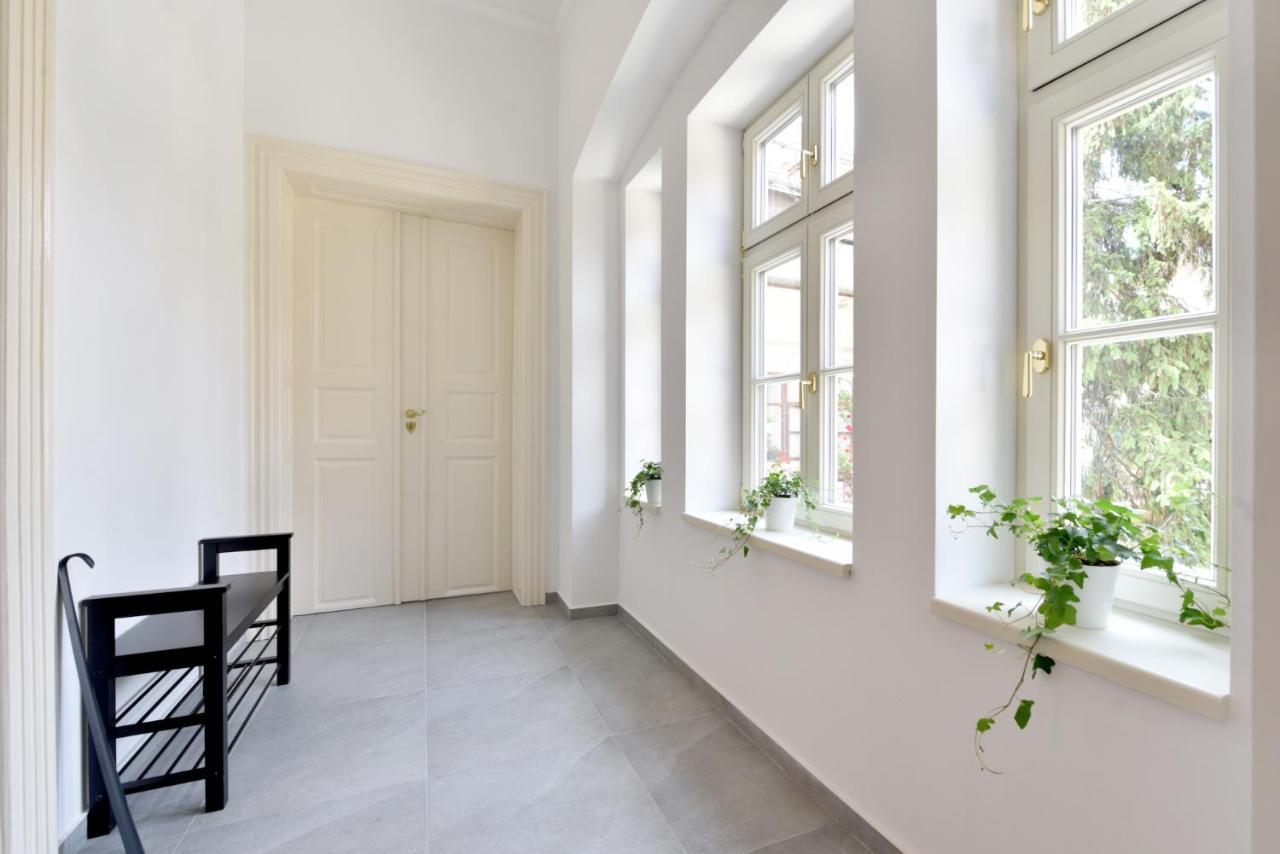 Apartman S Balkonom Trencin Luaran gambar